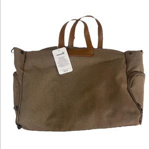 NWT Momcozy Pumping Bag